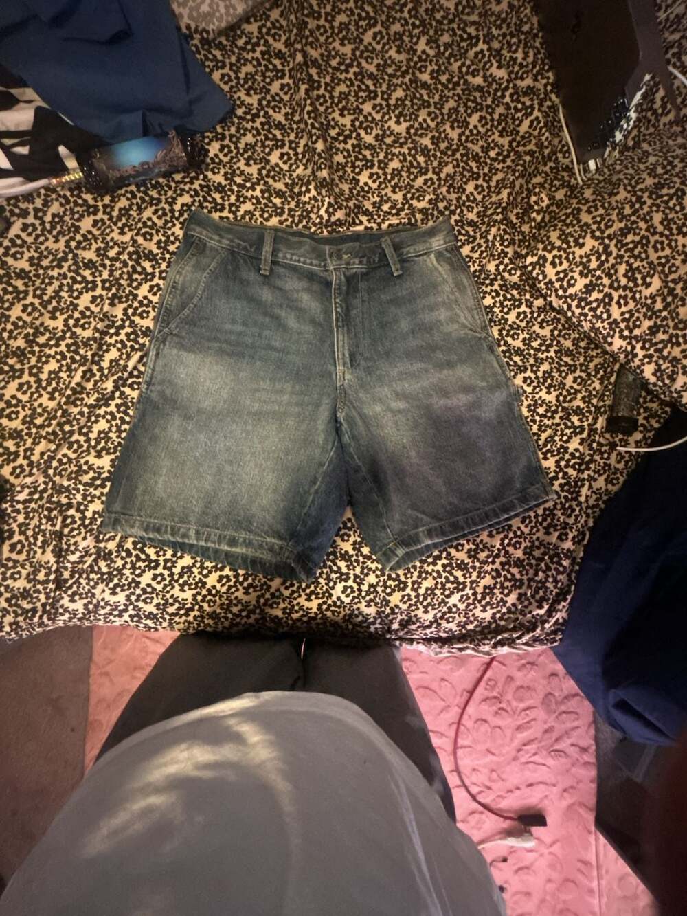 Old Navy Workwear Denim Shorts Size 32 Blue Medium Wash